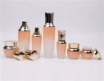 Velkoobchod Nový design Genifique Dobře vypadající sada skleněných lahviček s gradientem Essence Lotion Cream s prvotřídní kvalitou